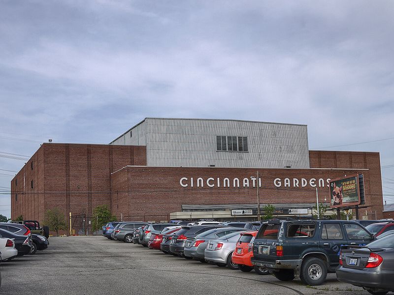 Cincinnati Gardens exterior