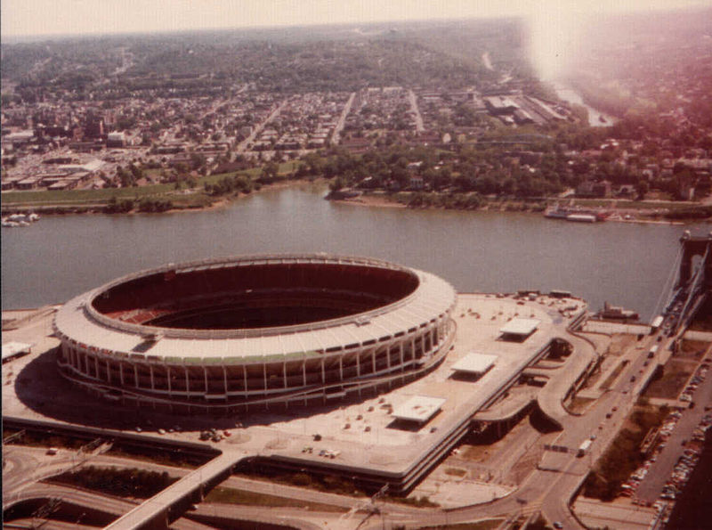 Riverfront Stadium via Wiki Commons