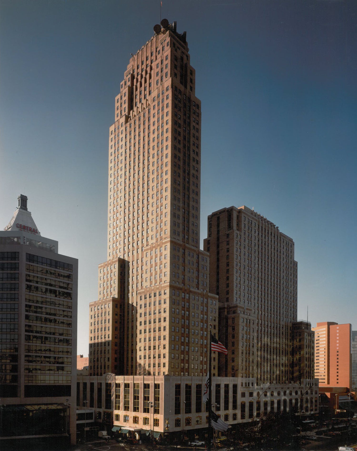 The Story of the Carew Tower is no Tall Tale