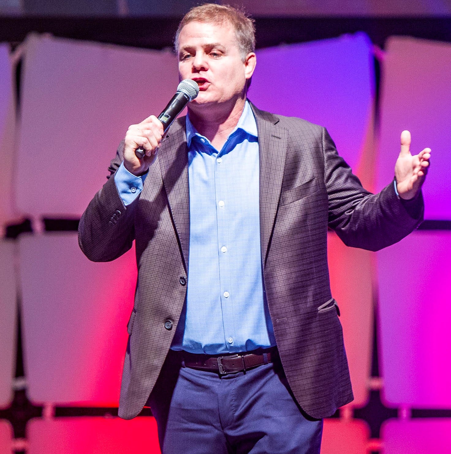 Greg Warren comedian